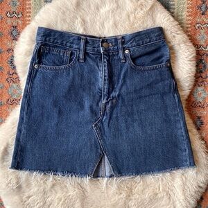 Madewell denim mini skirt rigid a-line blue jean raw hem spring vibe size 25